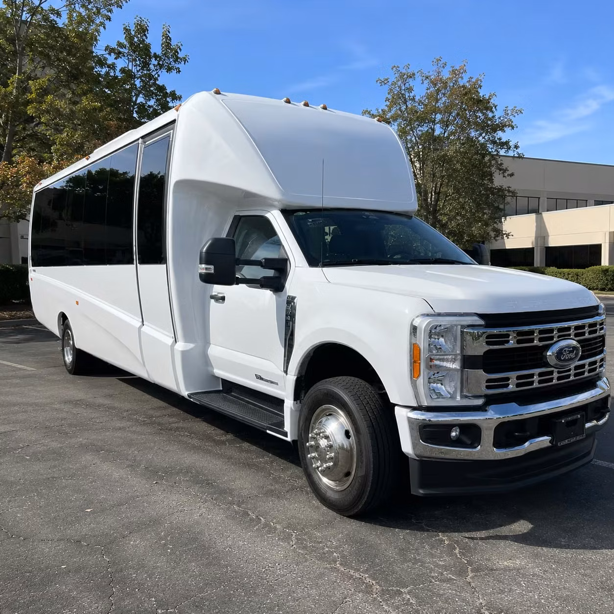 15 passenger minibus