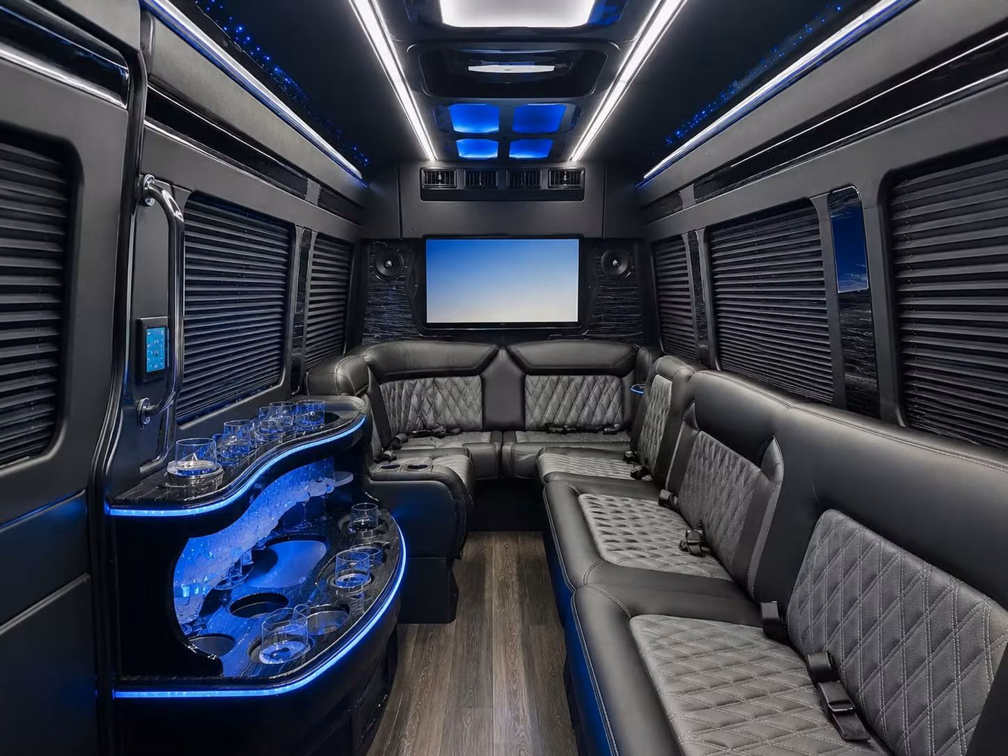 browse a large selection of prom bus options serving glendale arizona