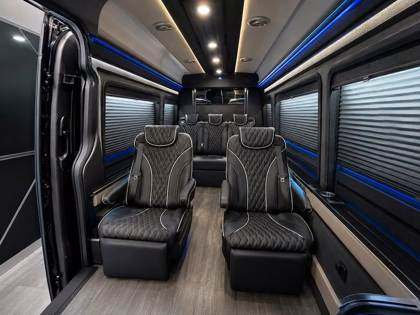 corporate and employee airport shuttle services in glendale
